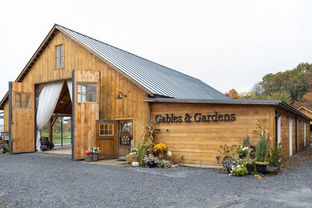 Gables & Gardens