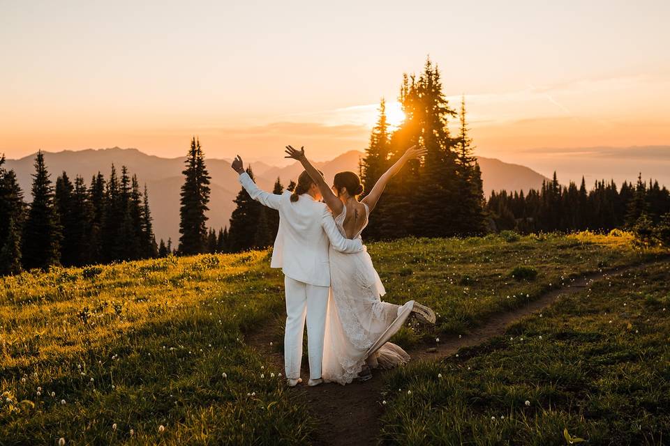 Intimate Olympic NP Wedding