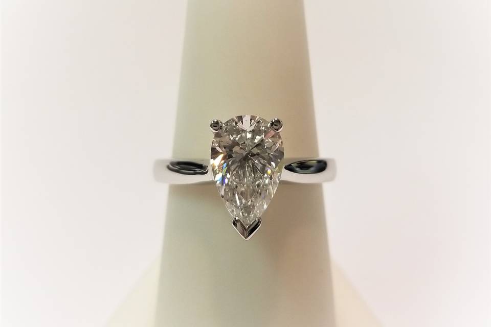 Pear Solitaire Engagement Ring