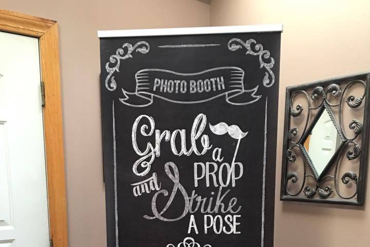 Selfies To Go Photo Booth Rental