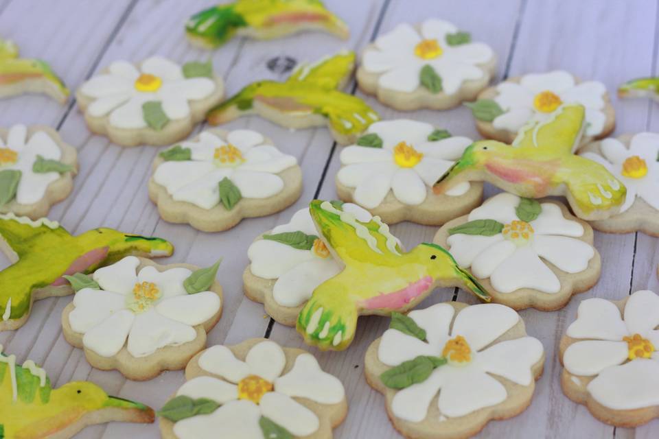 Hummingbird cookie set