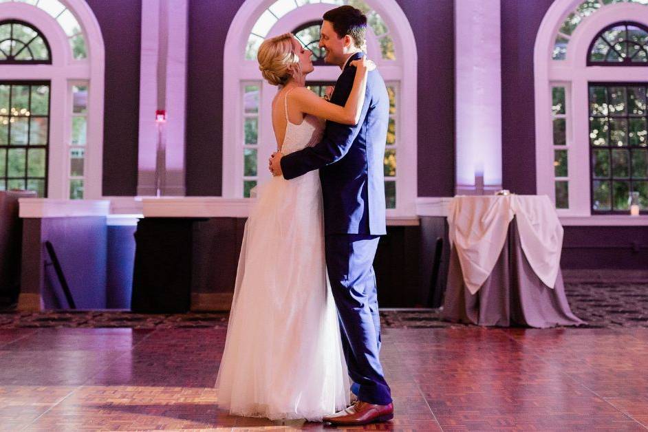 First dance with uplighting