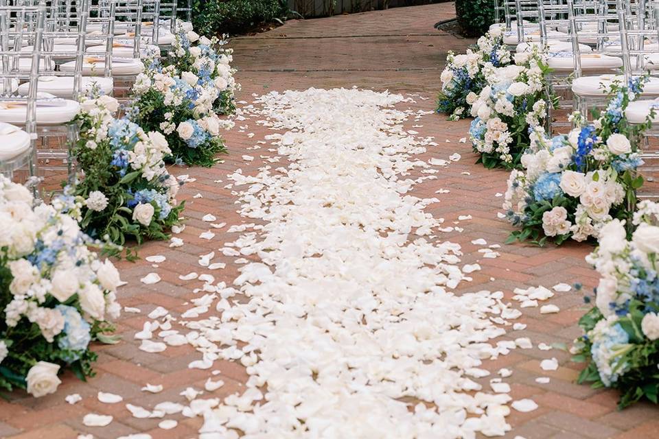 Aisle floral