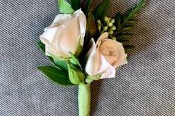 Double Boutonniere