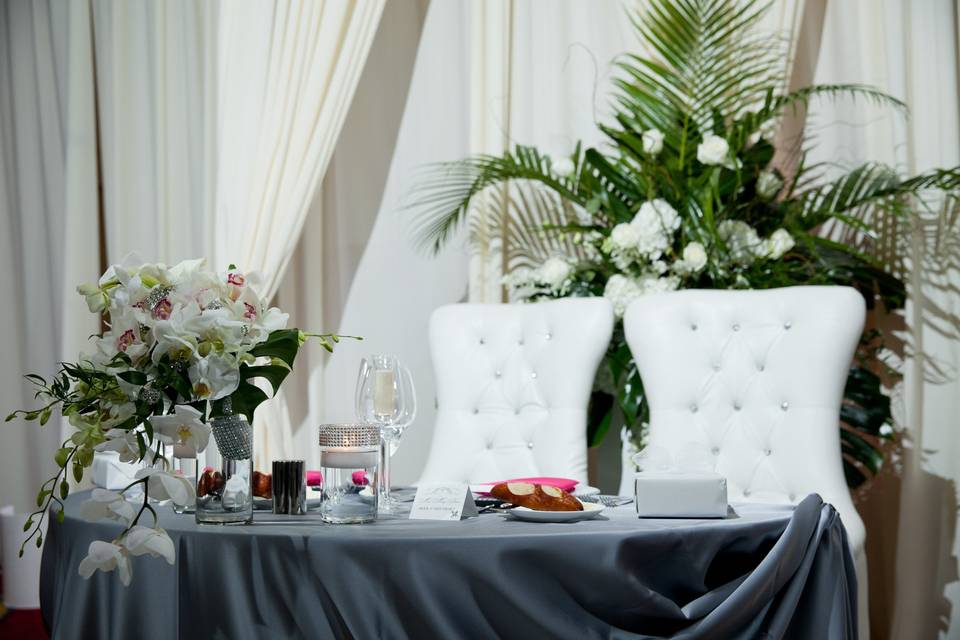 Table setting