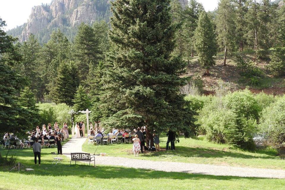 Mountain View Ranch by Wedgewood Weddings