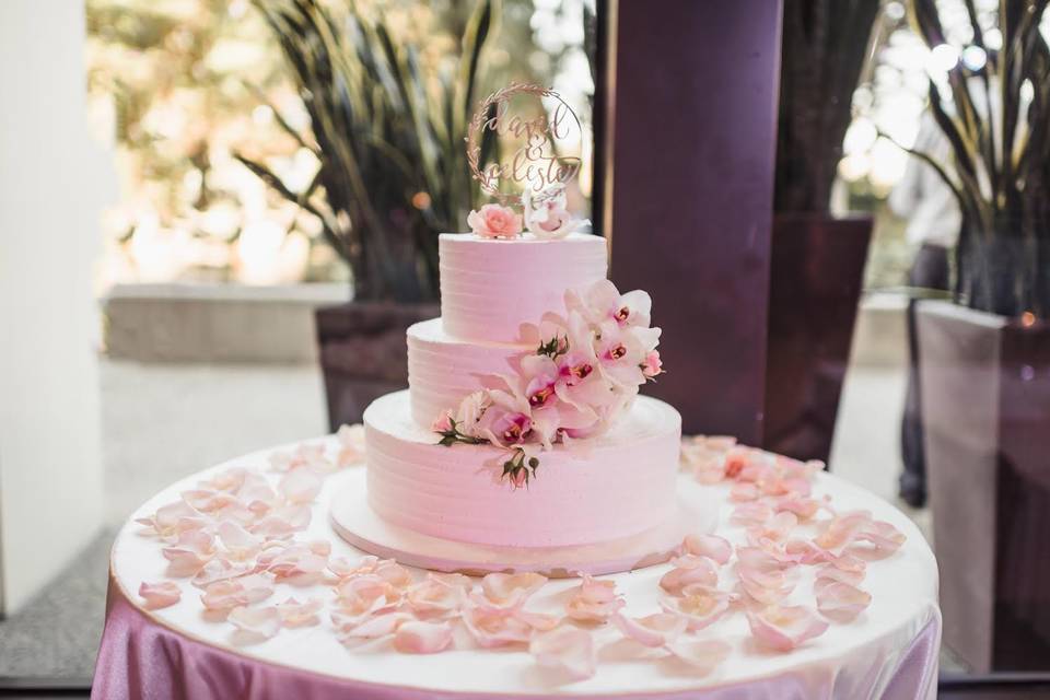 Cake floral decor
