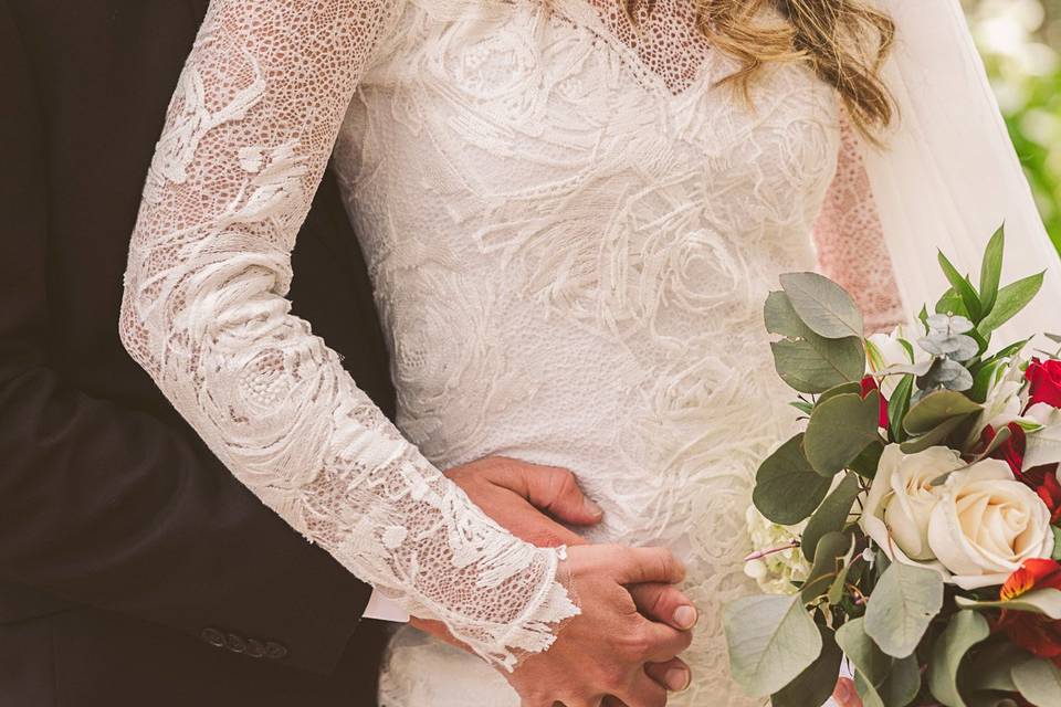 Hands