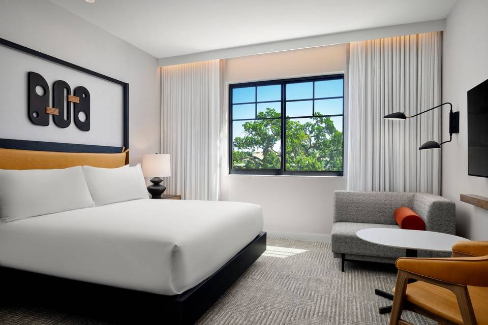 Standard King Room