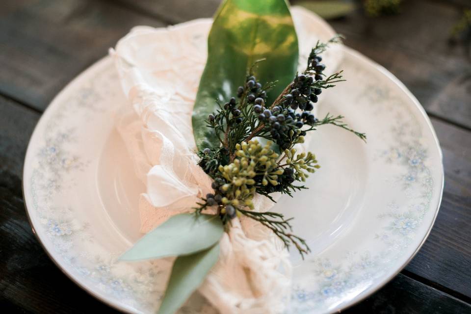 Southern Knot Weddings & Floral Design