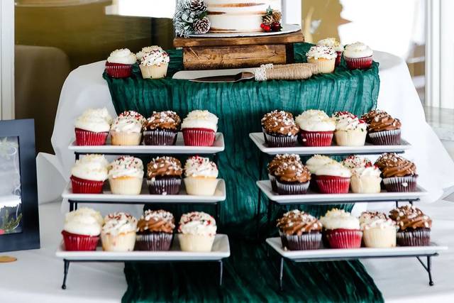 Christmas/winter wedding