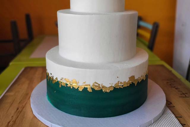 2-tone buttercream w/24k gold