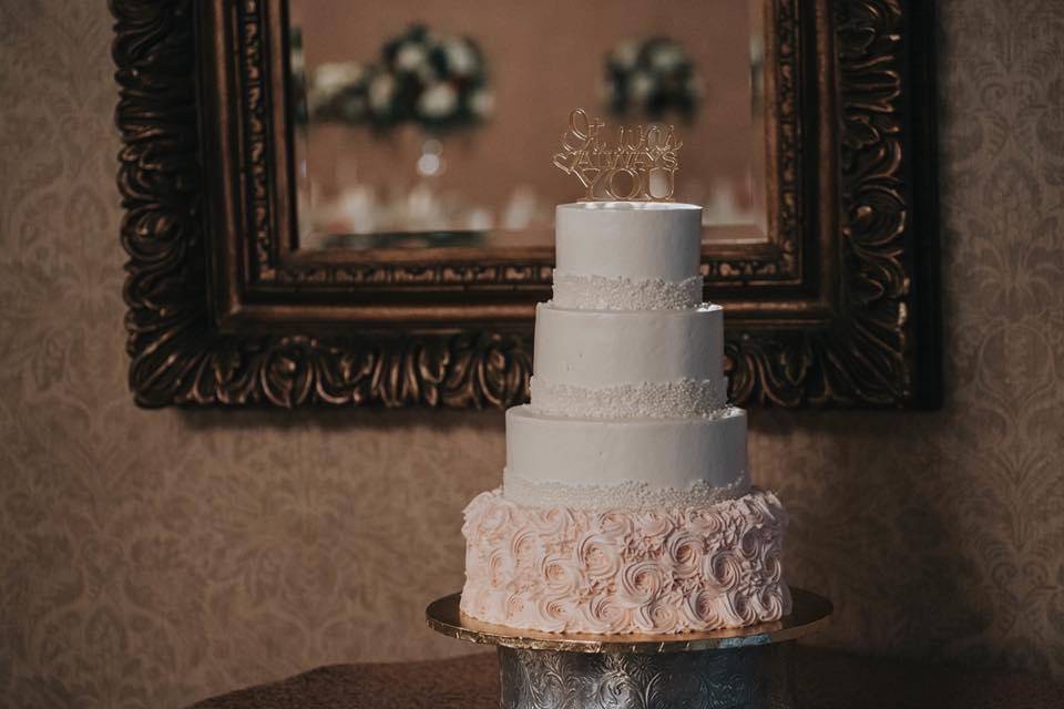 Ceremony cake