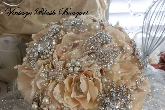 Champagne/Peach Bridal Brooch Bouquet