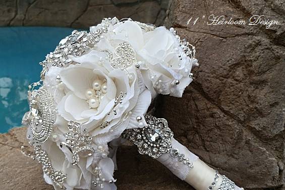 Off White Bridal Keepsake Brooch Bouquet 11