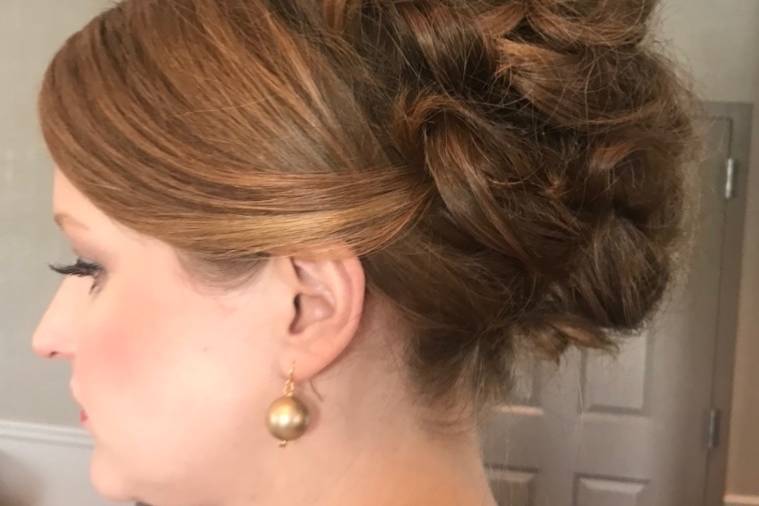 Beautiful updo!