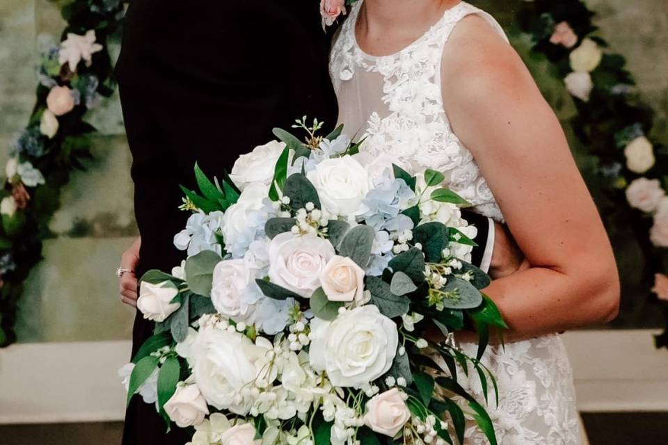 The Lipstick Twins LLC