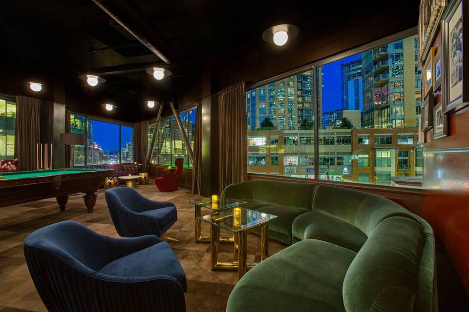 Gold Dust Room reception lobby