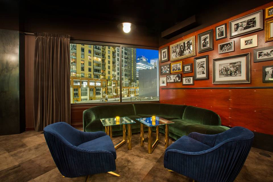 Gold Dust Room reception lobby