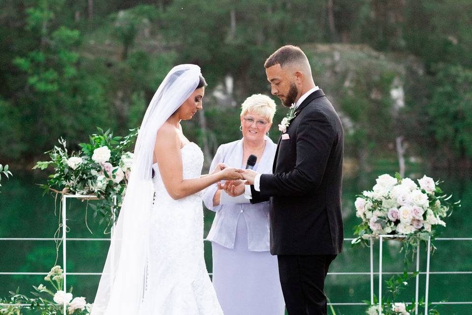 Wedding Officiant Bonnie