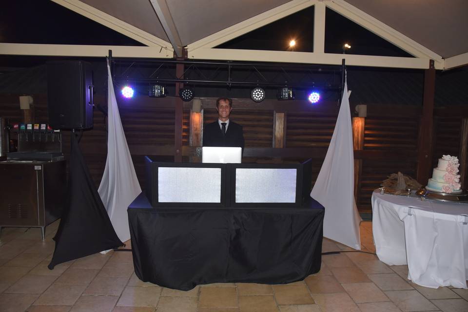 Zanthos Wedding Services