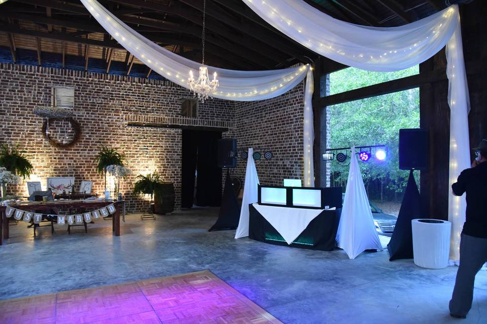 Zanthos Wedding Services