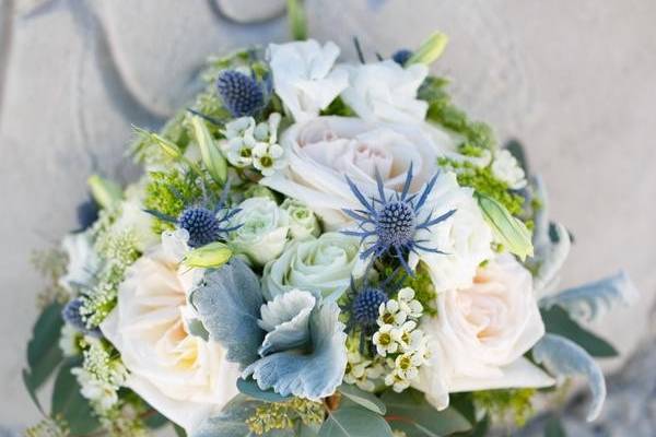 White bouquet