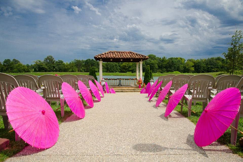 Outdoor wedding ceremony venue