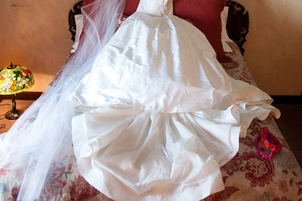 Bridal gown