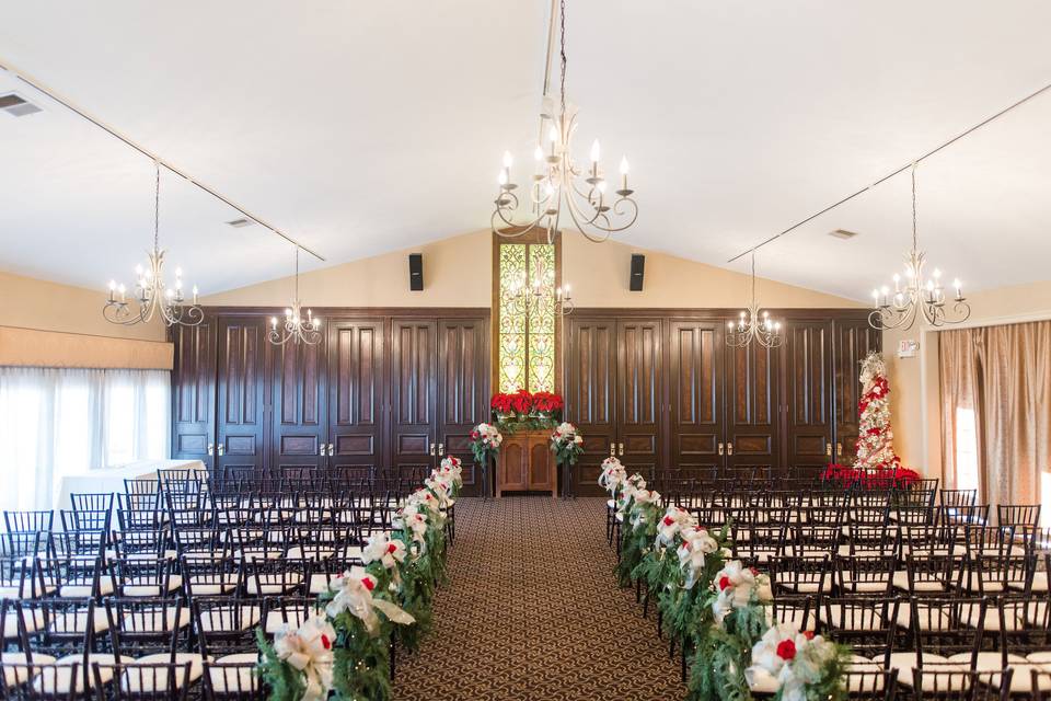 Vineyard Room ceremony setup