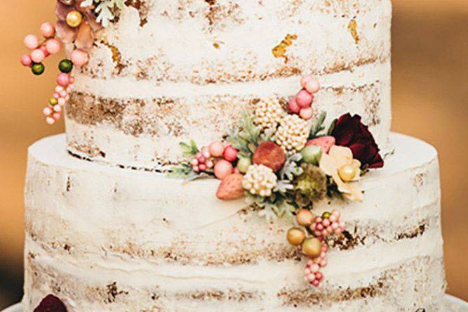 Naked wedding cake