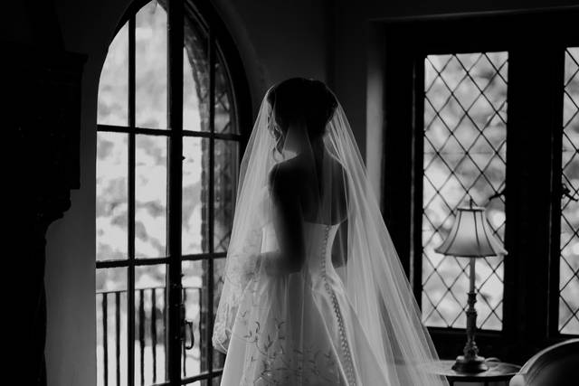 Wedding at Aldie Mansion