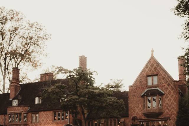 Wedding at Aldie Mansion