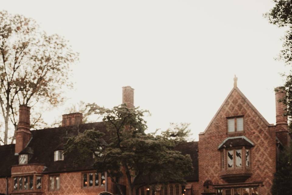 Wedding at Aldie Mansion