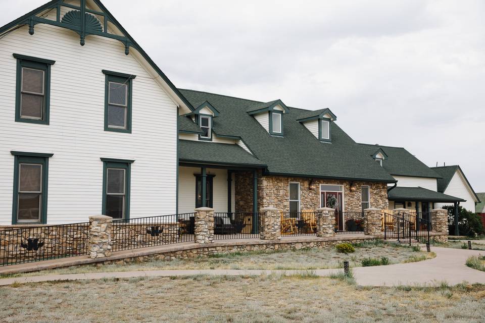 Spacious Historic Lodge