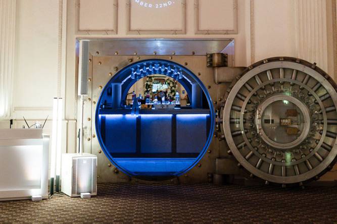 Vault