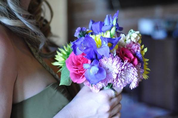 bridesmaid bouquet by Laurel, of Agua Linda Farm