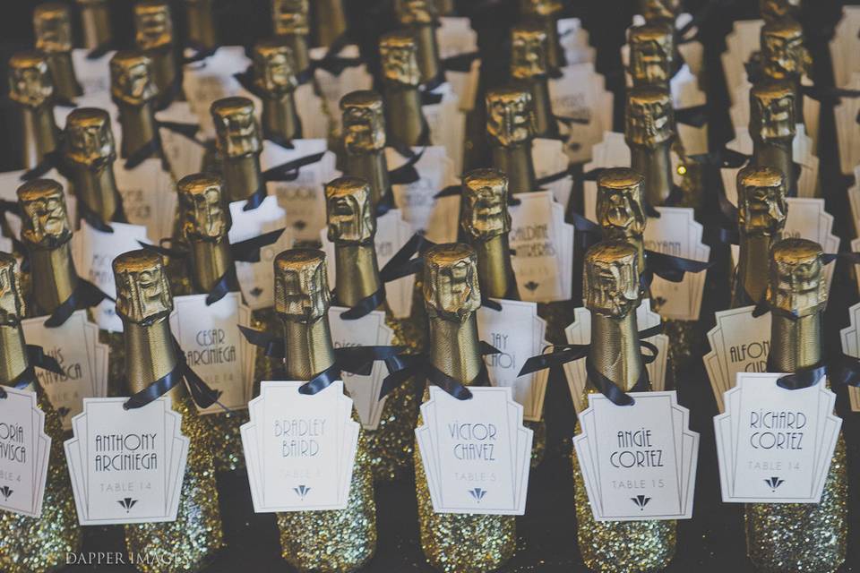 Wine favors