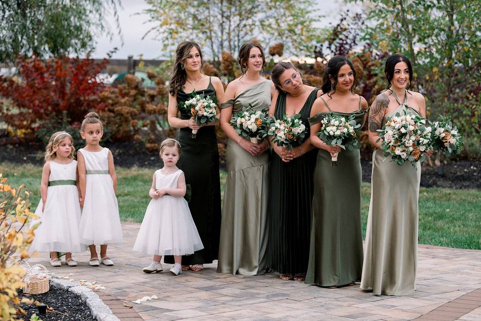 Bridesmaids and Flow girl