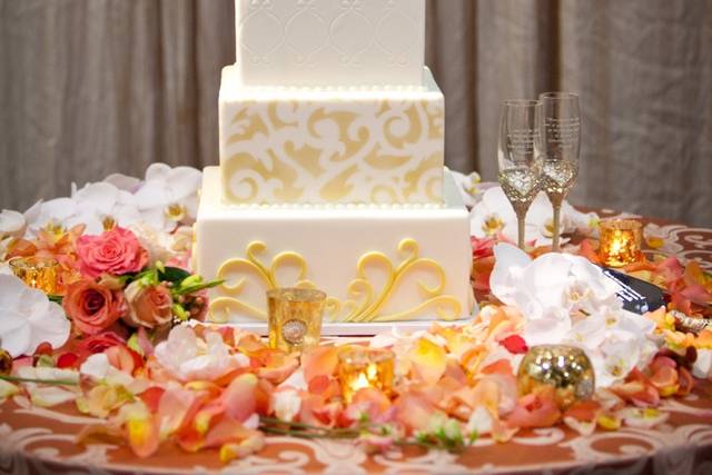 Cake table