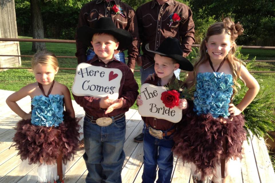 Children at the wedding