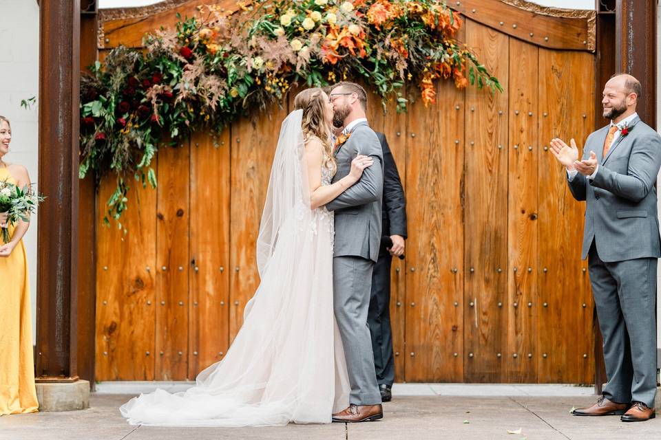 Fall wedding bouquets