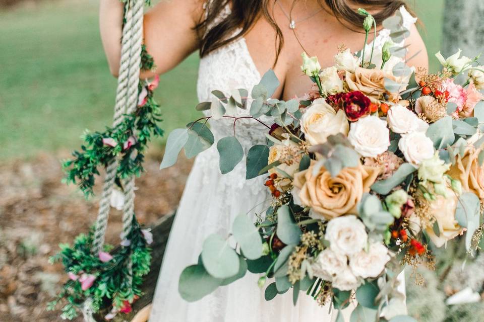 Natural and lush bouquet