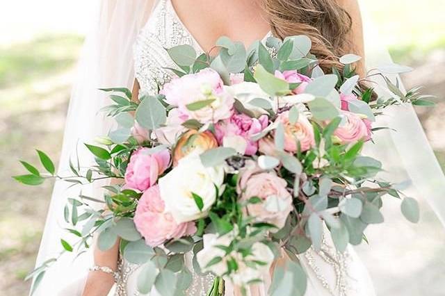 White and green bouquet