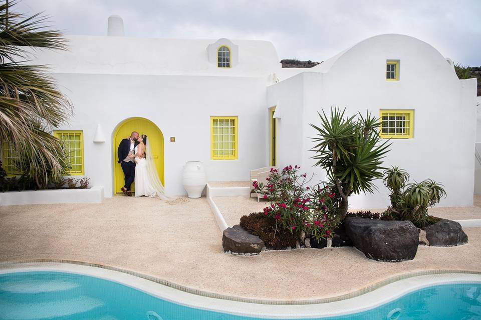 Santorini Destination Wedding