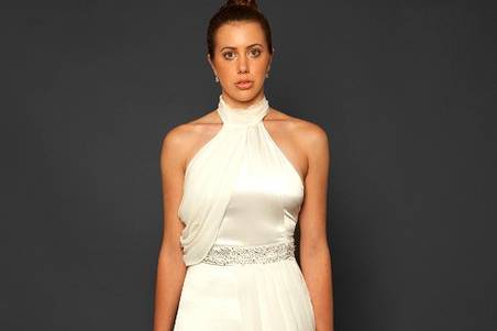 Style: Chambord
Silk charmeuse halter sheath gown with chiffon drape and train