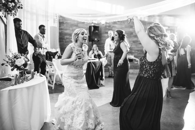 Outer Banks Wedding Entertainment - Ceremony Music - Nags Head, NC -  WeddingWire