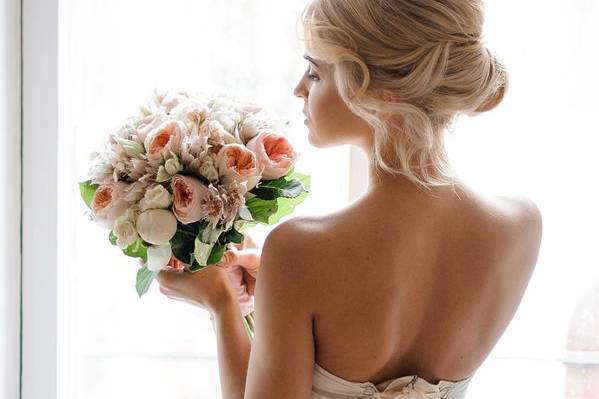 The White Cottage Floral Design