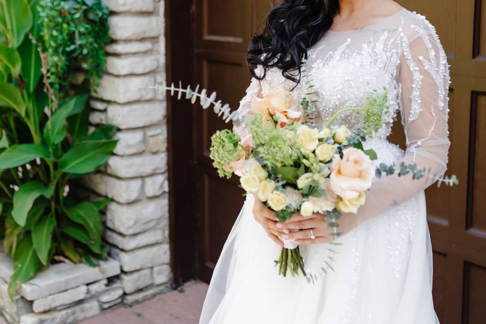 Classic Style Bridal Bouquet