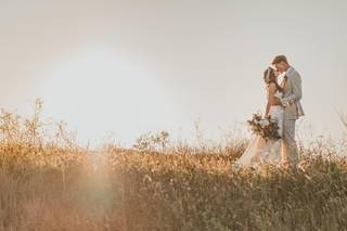 The Barn & Vineyard - Venue - Beecher, IL - WeddingWire